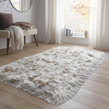 Glamour Deluxe Plush Super Soft Plain Textured Fine Yarn Polyester Shimmer Hand-Tufted Long Pile Shaggy Ivory Rug-Origins-Rug Love - The Most Loved Rug Store